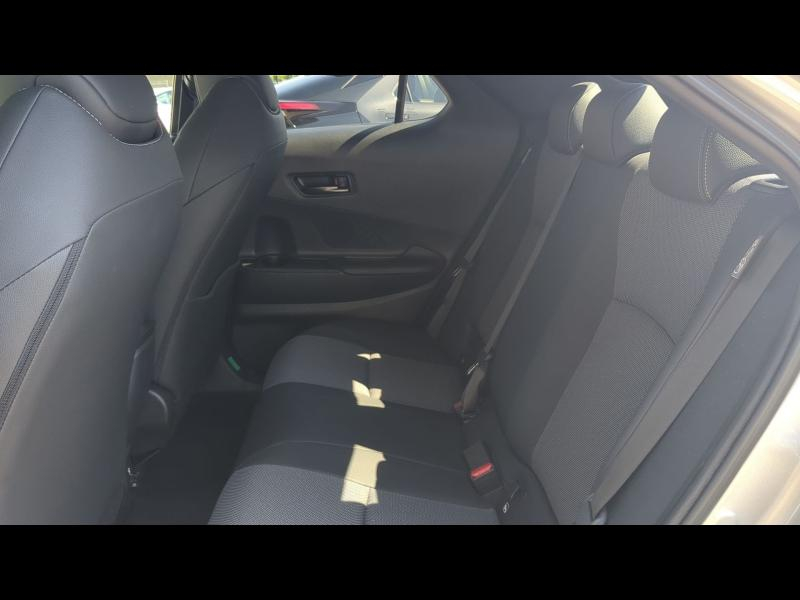 TOYOTA C-HR d’occasion à vendre à ARLES chez VDA (Photo 11)
