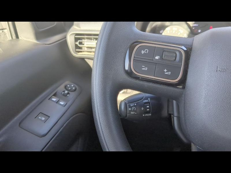 TOYOTA ProAce City VUL d’occasion à vendre à ARLES chez VDA (Photo 14)