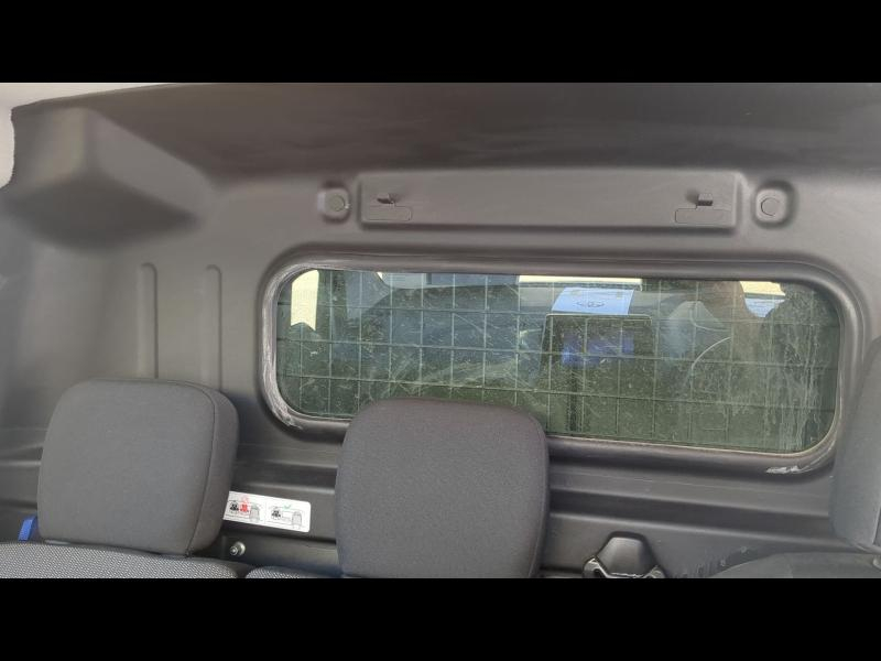 TOYOTA ProAce City VUL d’occasion à vendre à ARLES chez VDA (Photo 19)