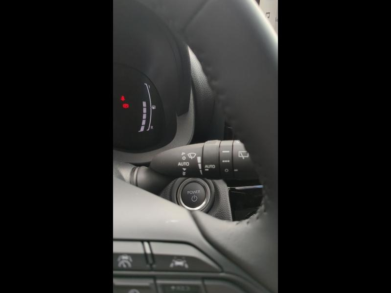 TOYOTA Yaris Cross d’occasion à vendre à ARLES chez VDA (Photo 19)