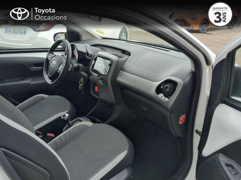 TOYOTA Aygo d’occasion à vendre à ARLES chez VDA (Photo 6)