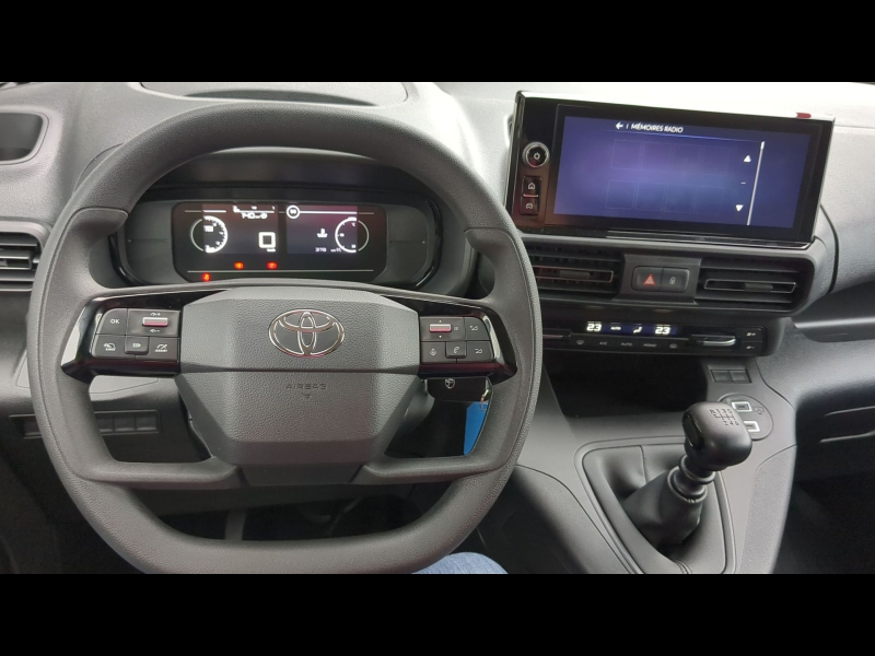 TOYOTA ProAce City VUL d’occasion à vendre à ARLES chez VDA (Photo 17)