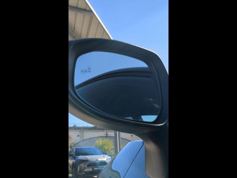 TOYOTA C-HR d’occasion à vendre à ARLES chez VDA (Photo 19)